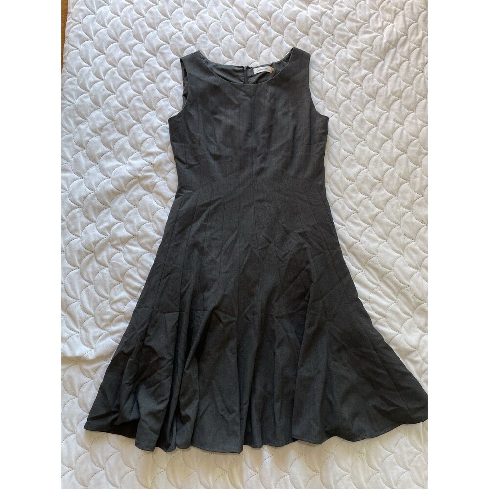 Calvin Klein Fit Flare dress Cocktail Sleeveless, Size 10, Color Gray
